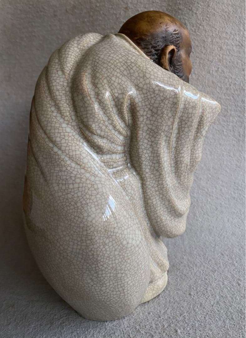 【七福神】布袋尊の置物（敷板付き）