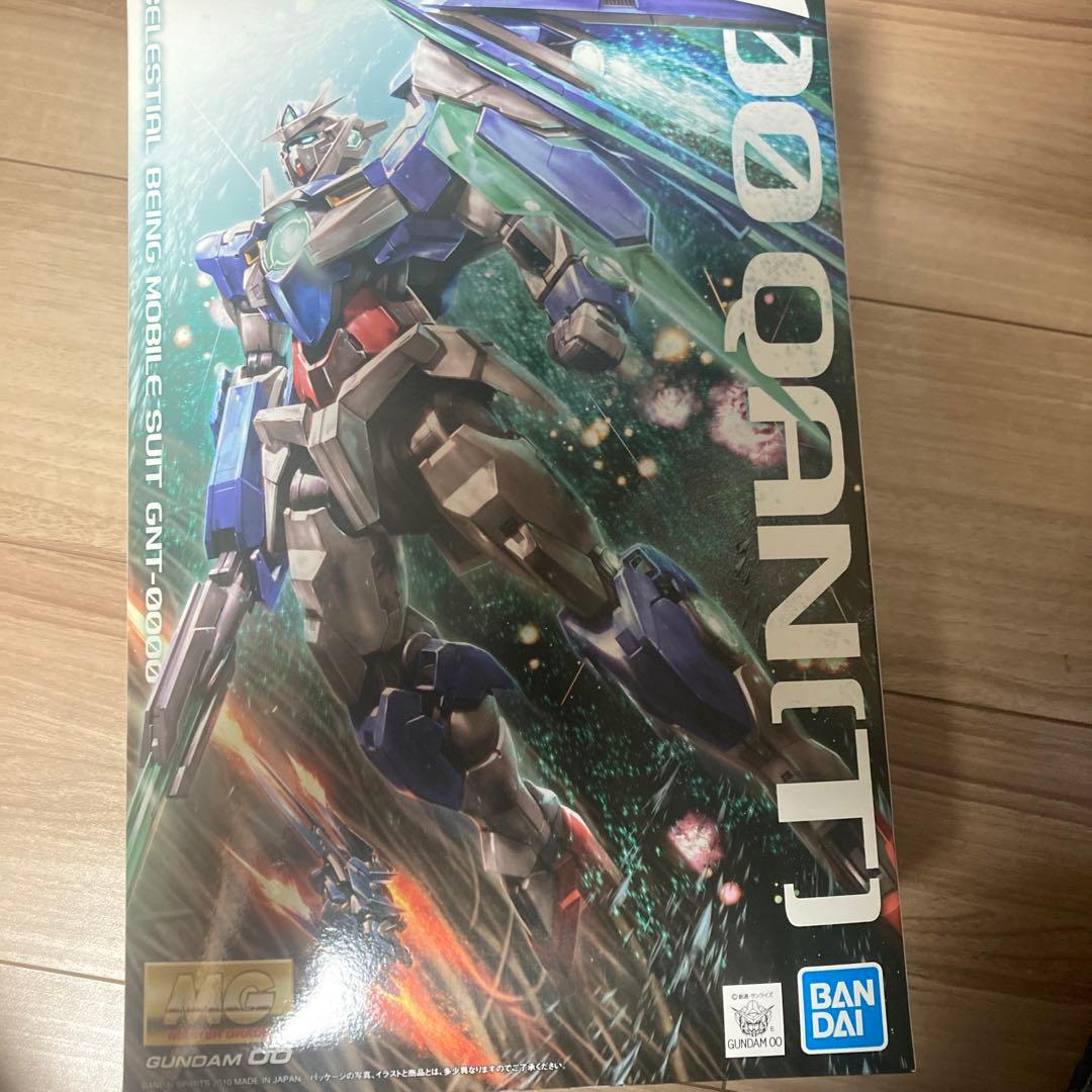 ダブルオークアンタGNT-0000 マスターグレードモデル