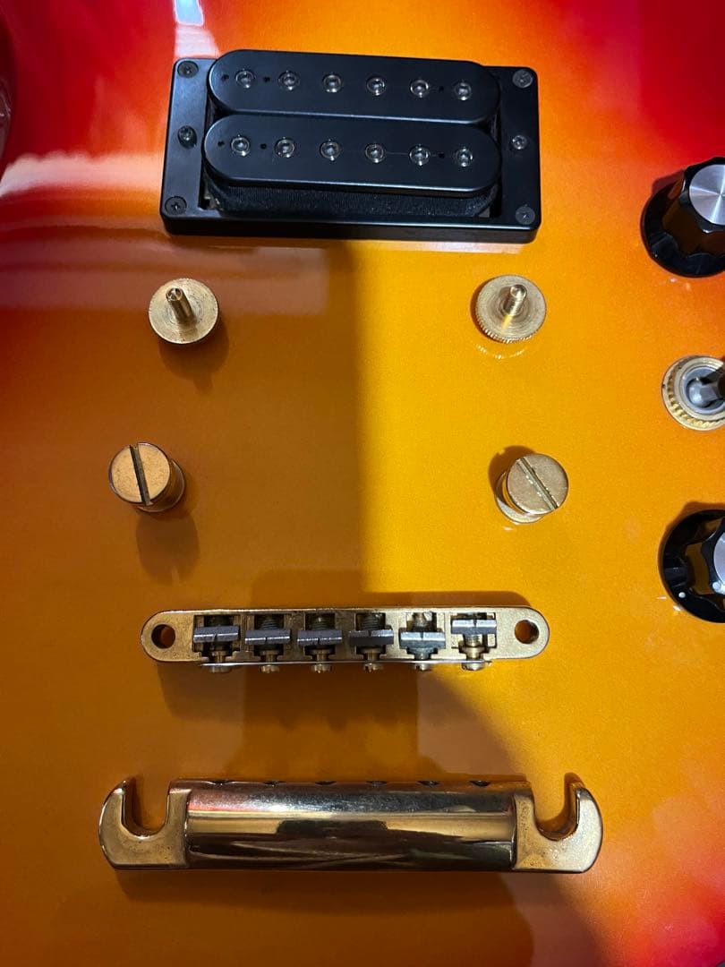 TARGET ギター レッド/オレンジグラデーション　hide モッキンバード