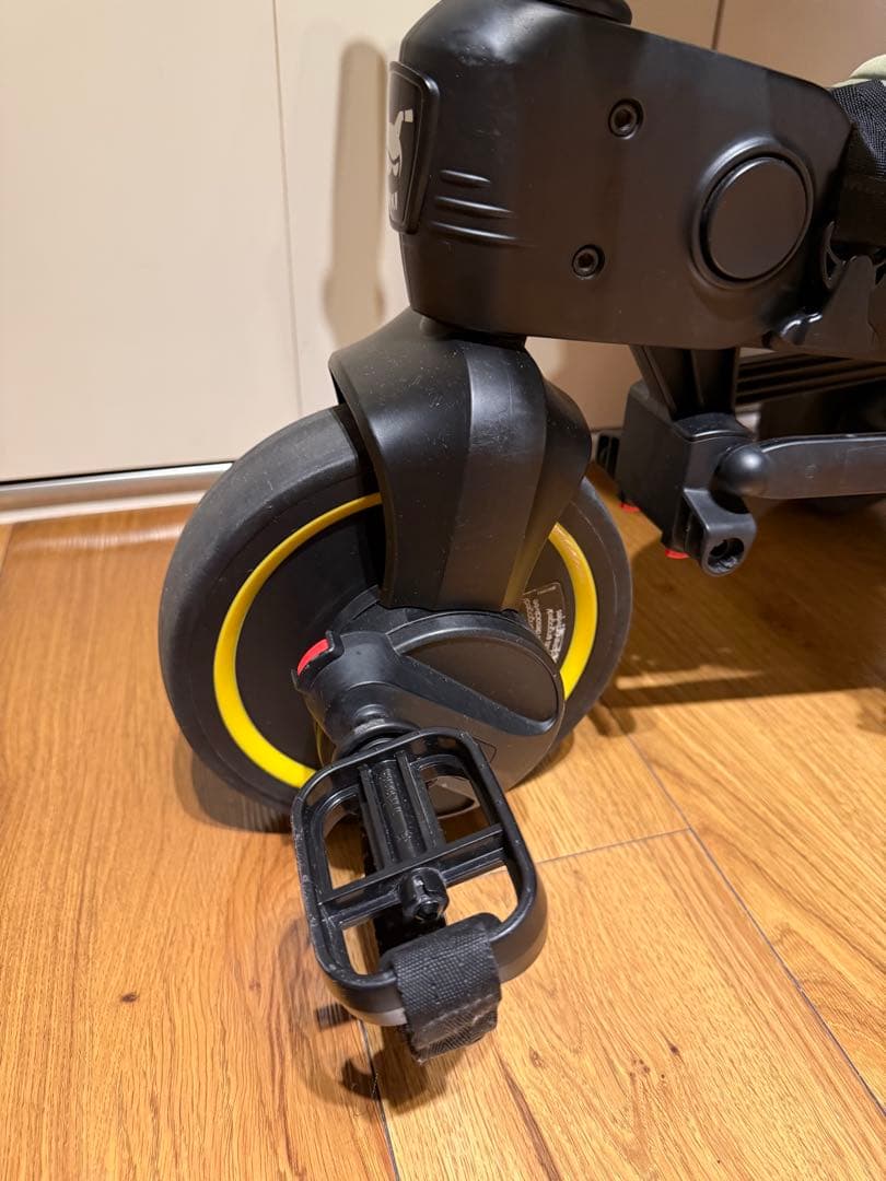 doona Liki Trike【世界最小折りたたみ三輪車】リキトライク カーキ