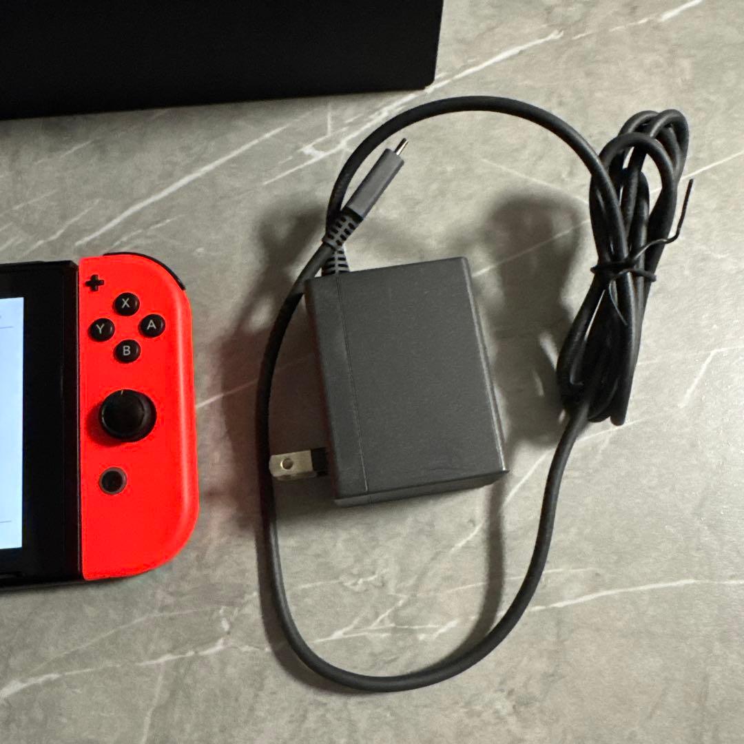 【美品】任天堂 Switch本体 ニンテンドー