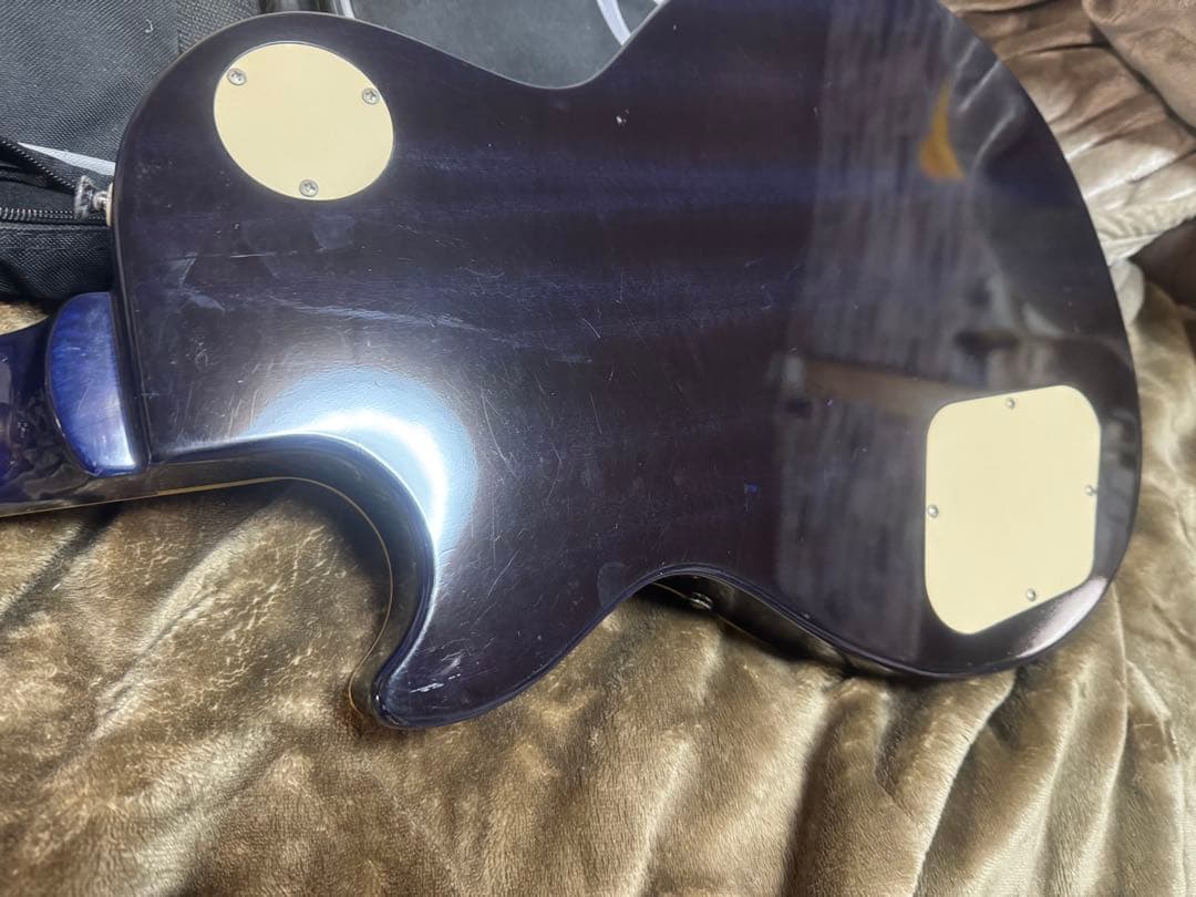 売り切り‼️Epiphone Les Paul Standard 青 ケース付き