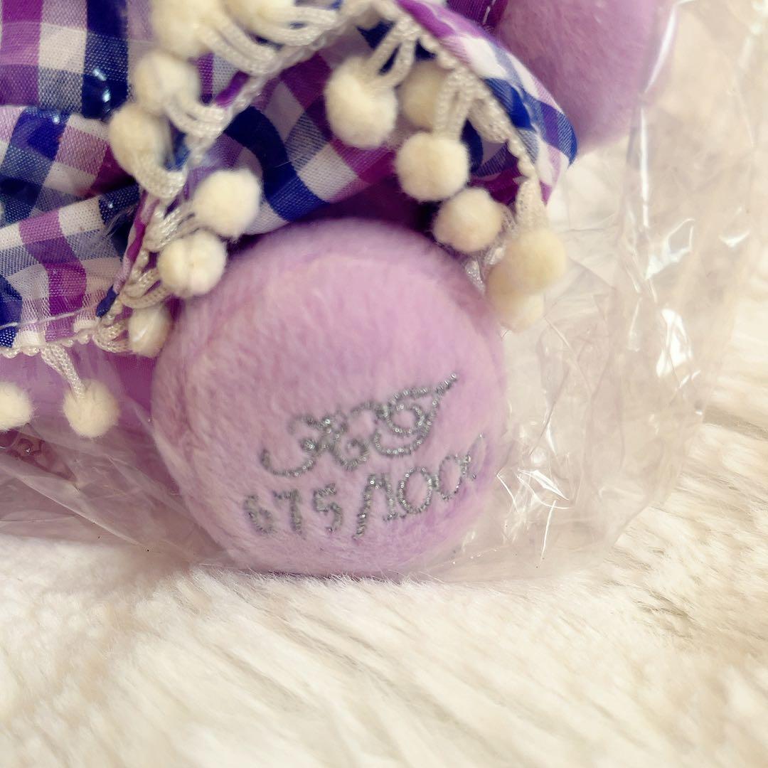 希少レア　シリアル付き　675/1000 ハローキティぬいぐるみ　紫チェック