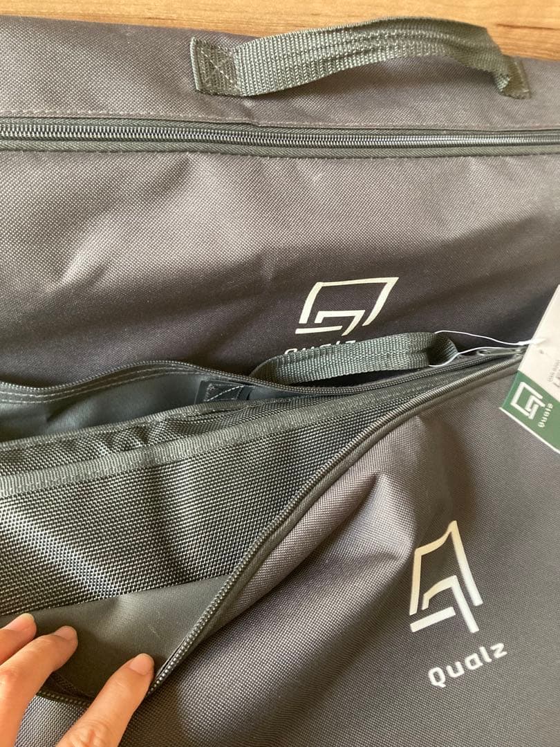 Coleman コンパクト　テーブル　エアーマット　クオルツ　レバーロックベッド