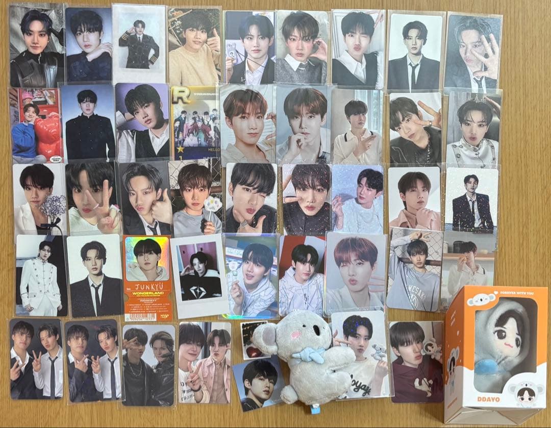 ジュンギュ　TREASURE まとめ　トレカ　顔アクキー　ドール（トレカ付き）