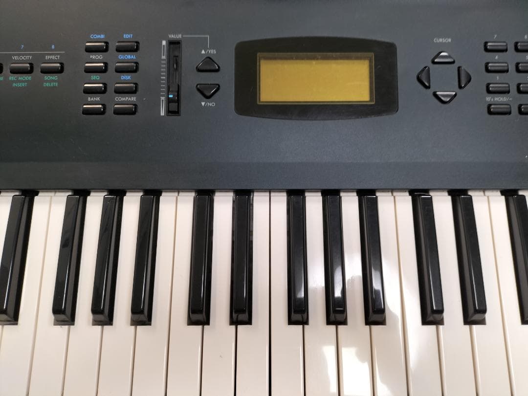 KORG シンセサイザー X3 コルグ キーボード