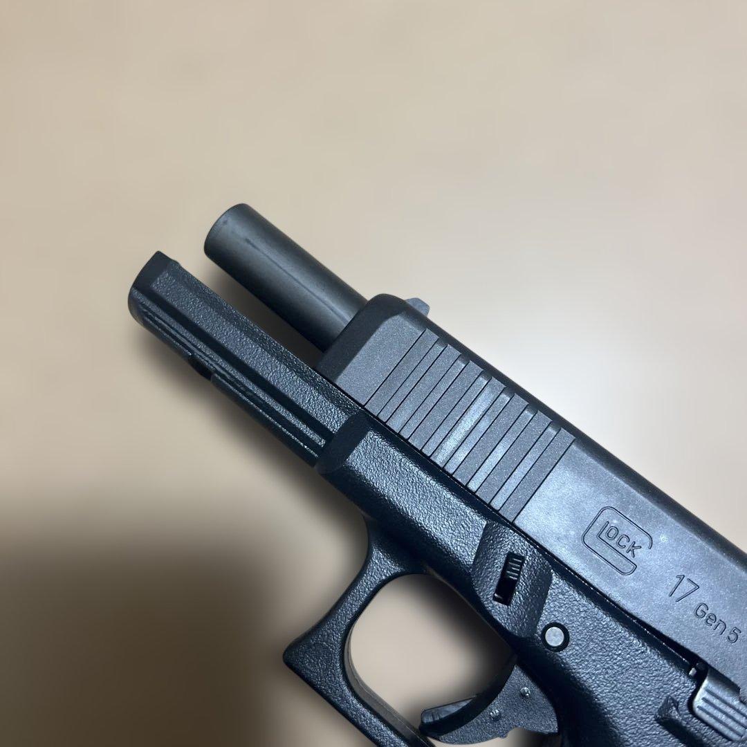 東京マルイ G17 Gen5 予備マガジン付き