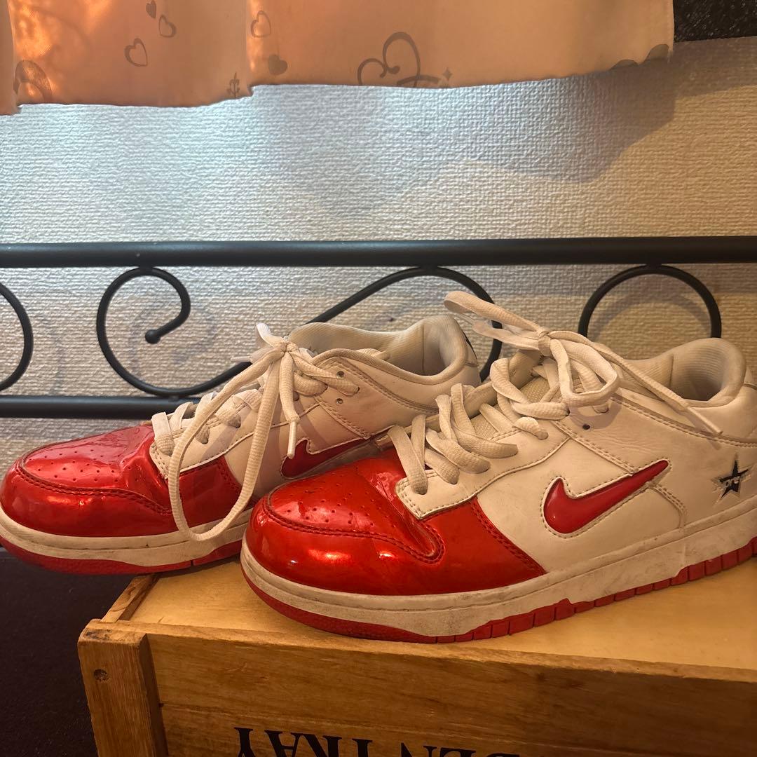 Nike ダンク スニーカー レッド/ホワイト