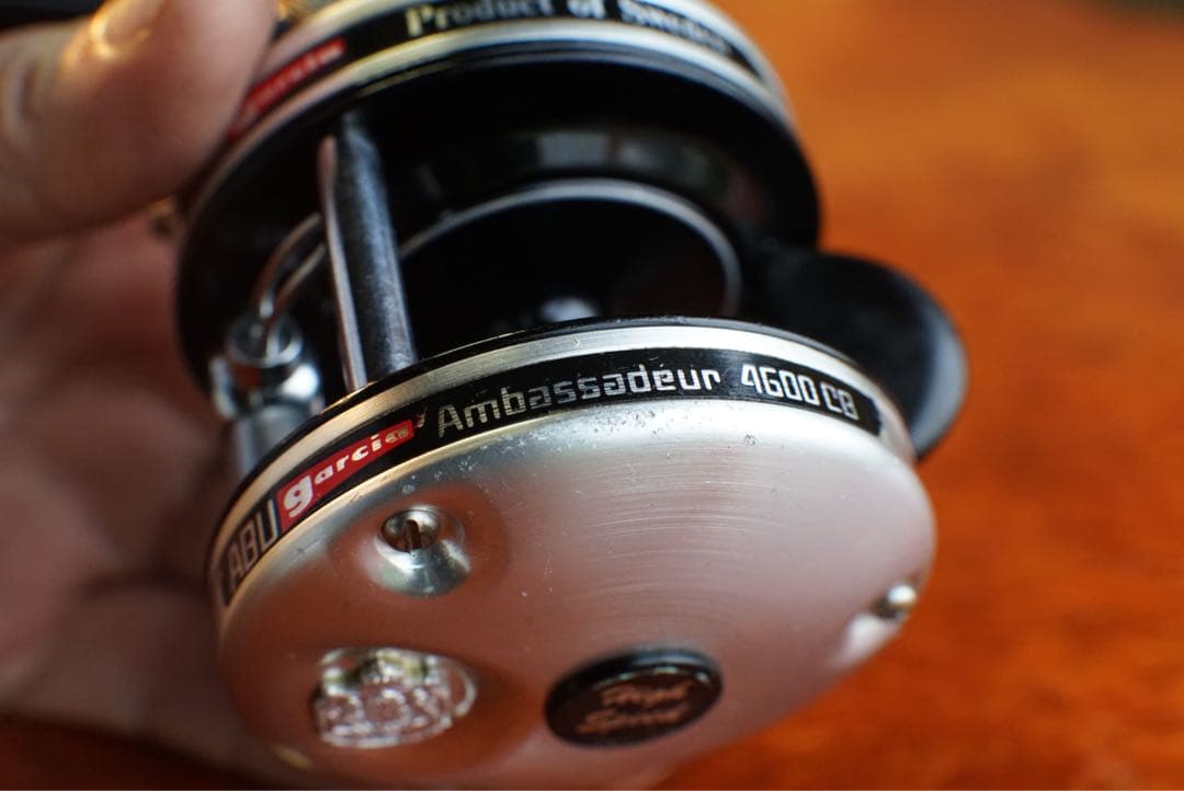 ABU アンバサダー 4600CB メンテ済 フレーム修正済