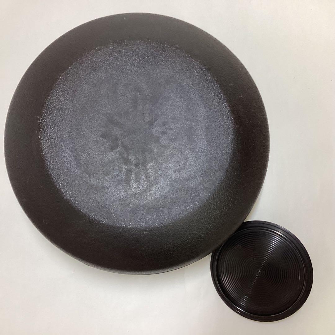 志きの釜 平丸千筋釜 炉・置炉兼用 合金 紙箱入 茶道具 古物品