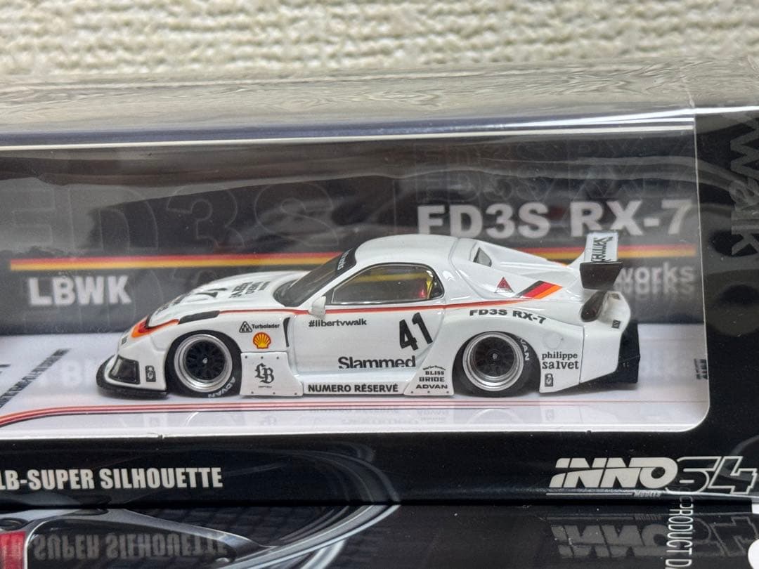 Inno64 1/64 LBWK RX7 FD3Sミニカー 2台セット