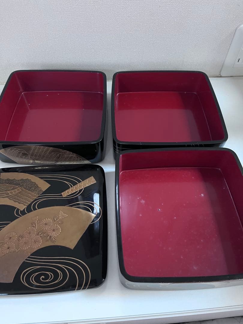 【未使用】輪島塗 蒔絵 三段重箱 お屠蘇 盃　酒器セット　中島忠平の作品