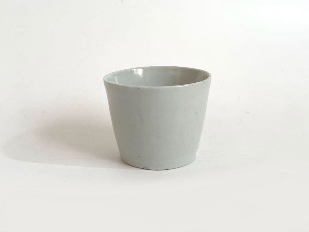 骨董　アンティーク　古伊万里　白磁　蕎麦猪口　ニュウあり