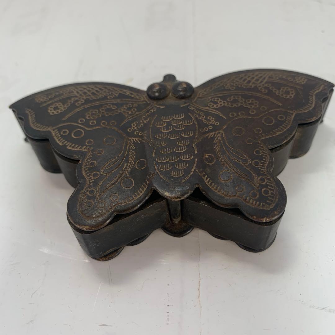 中国美術　晚清民国时期　北京　栄寶斋　蝶々墨盒　送料込み