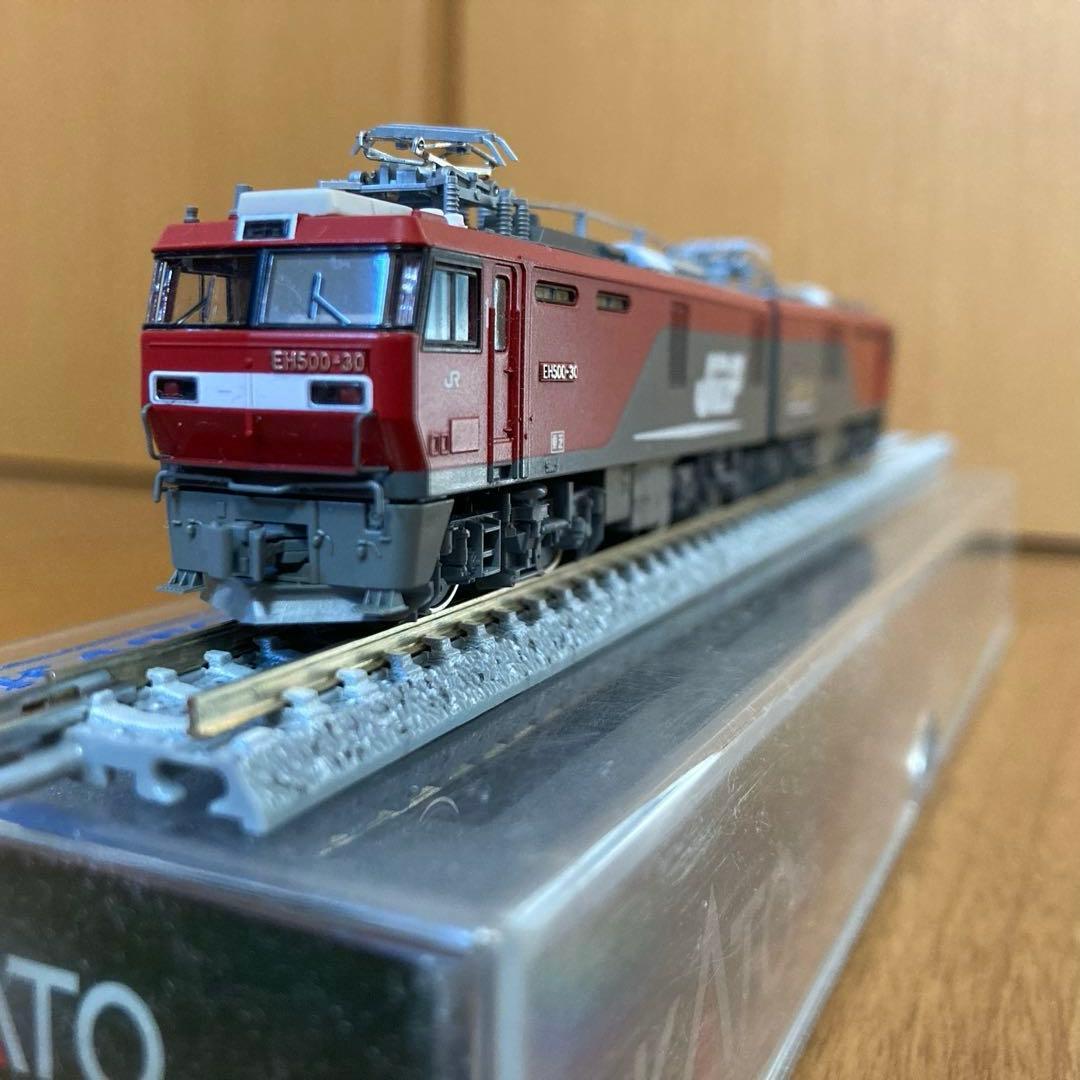 KATO品番3037-1 JRF EH500 3次形〔金太郎〕
