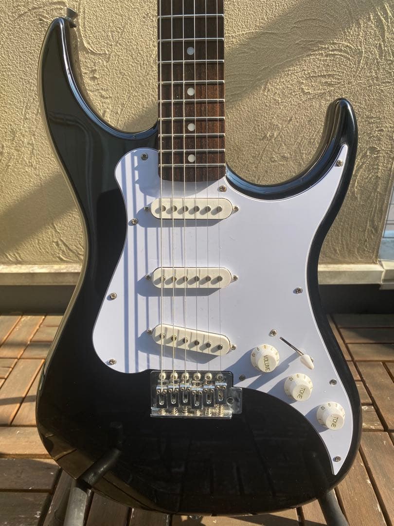 AXL GUITARS (ストラトキャスター タイプ)
