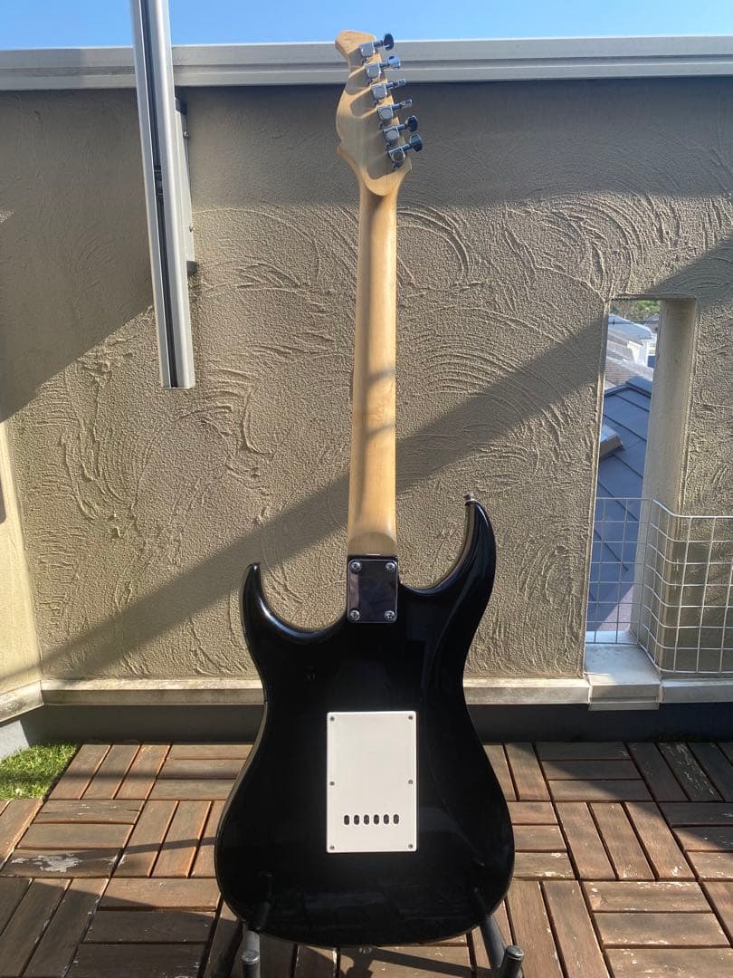 AXL GUITARS (ストラトキャスター タイプ)