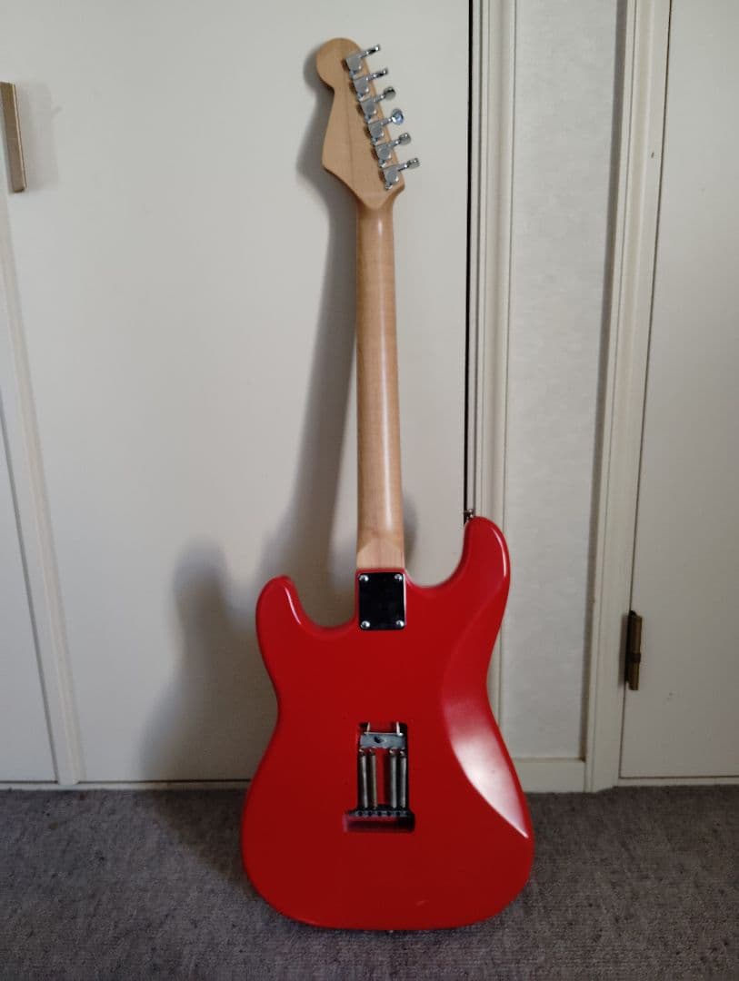 squier stratocaster モンタレーペイント