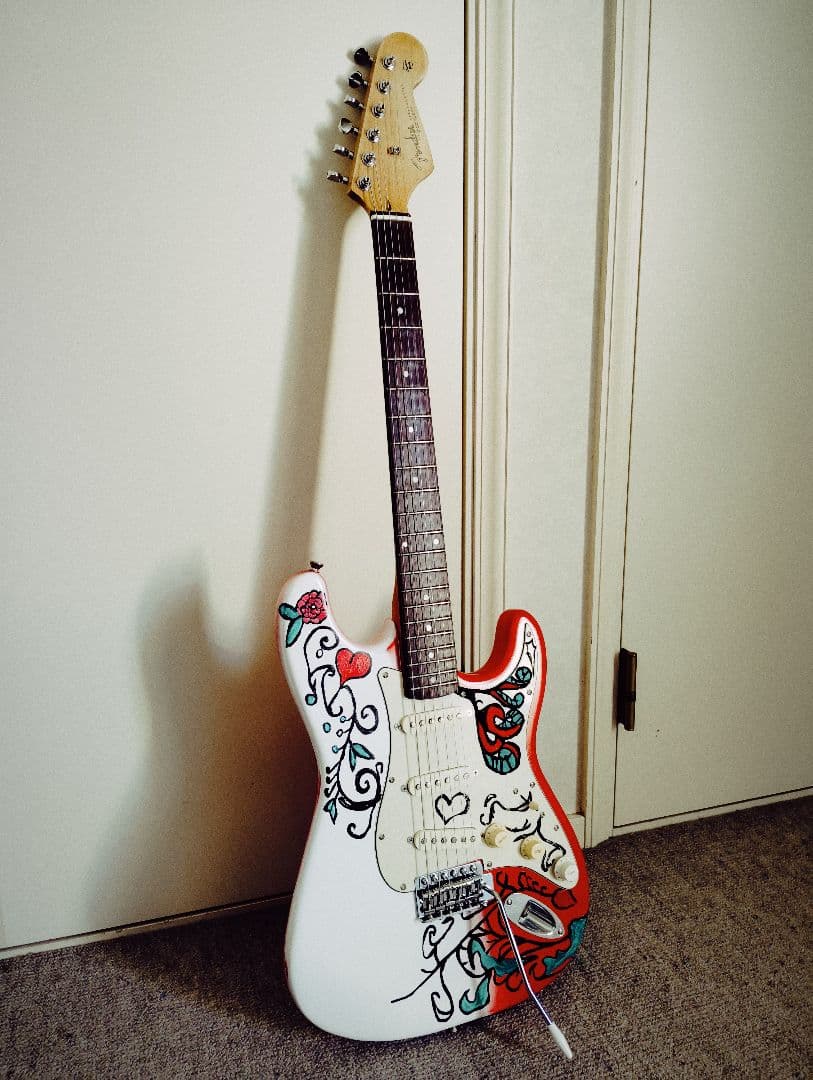 squier stratocaster モンタレーペイント
