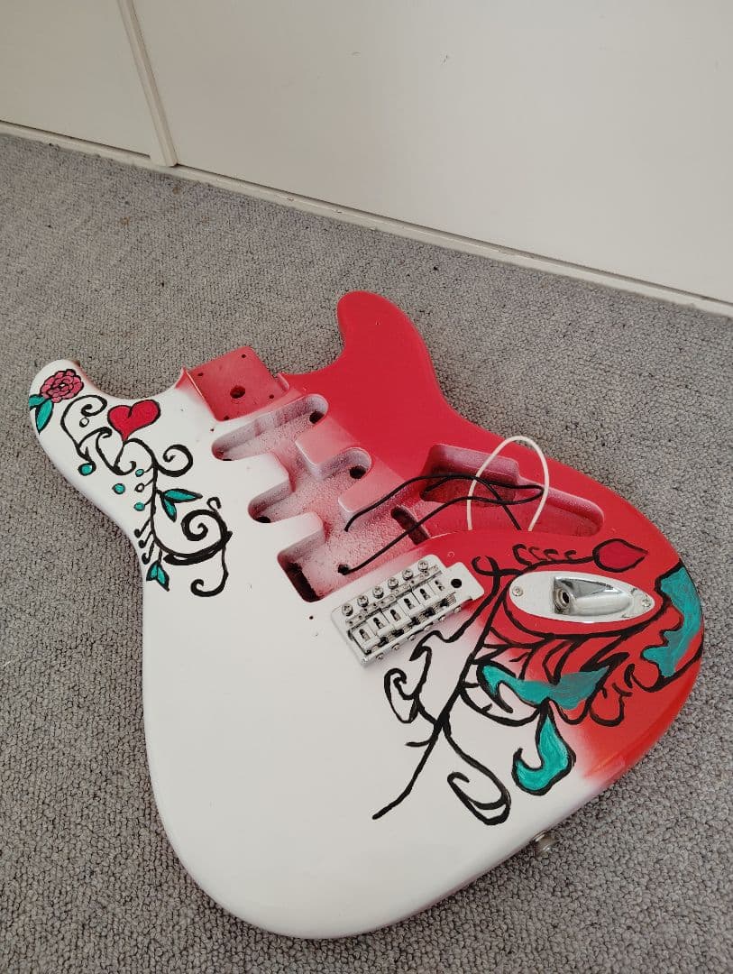 squier stratocaster モンタレーペイント