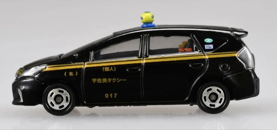 トミカ TOKYOタクシー プリウスアルファ東京タクシー木村拓哉タクシー