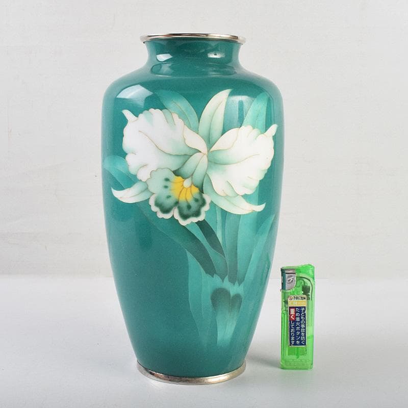 七宝焼　佐藤謨義作　水仙文　花瓶　唐木台付　共箱　V　R9237