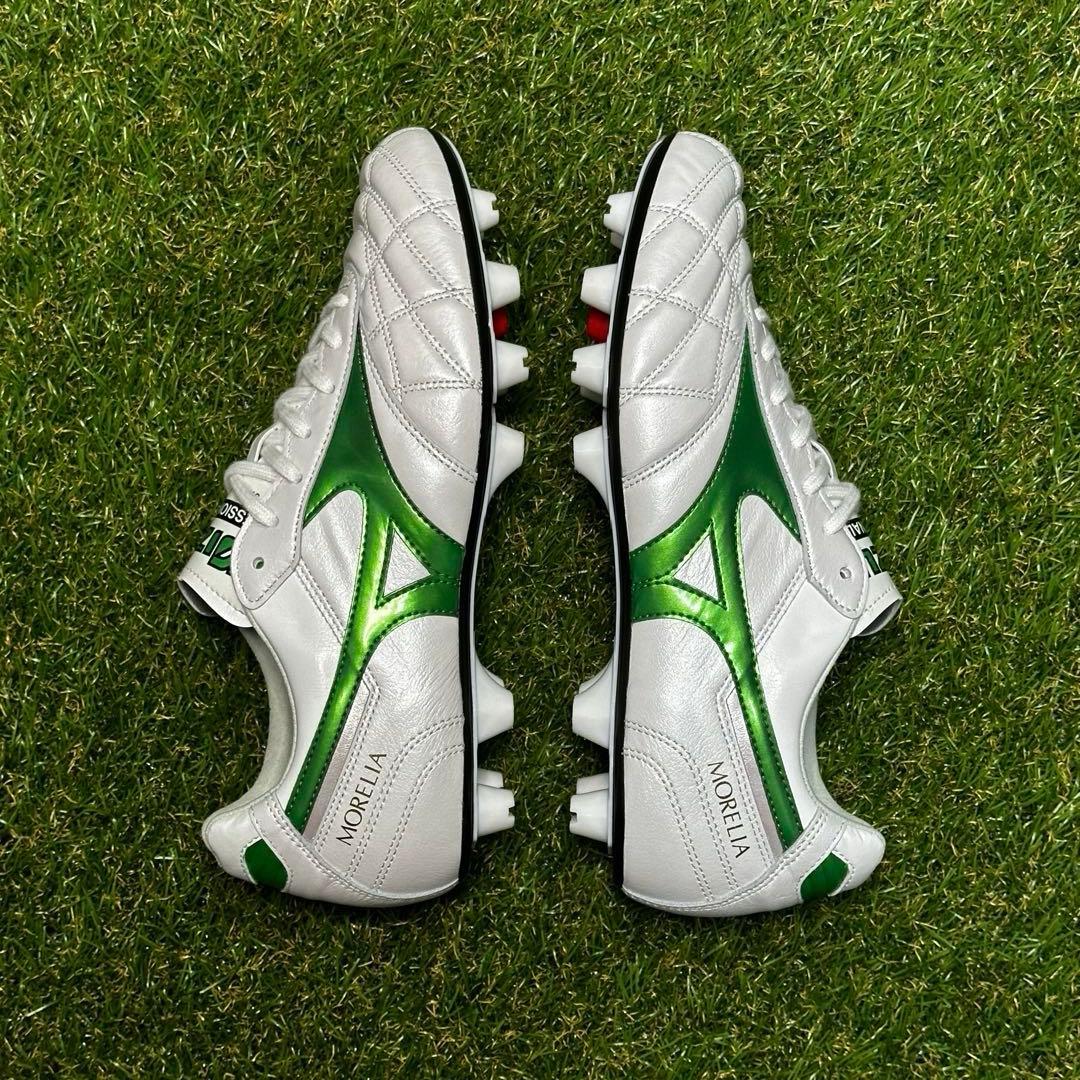 ミズノ　モレリア2ジャパン　ペイントカスタムモデル　26.0㌢