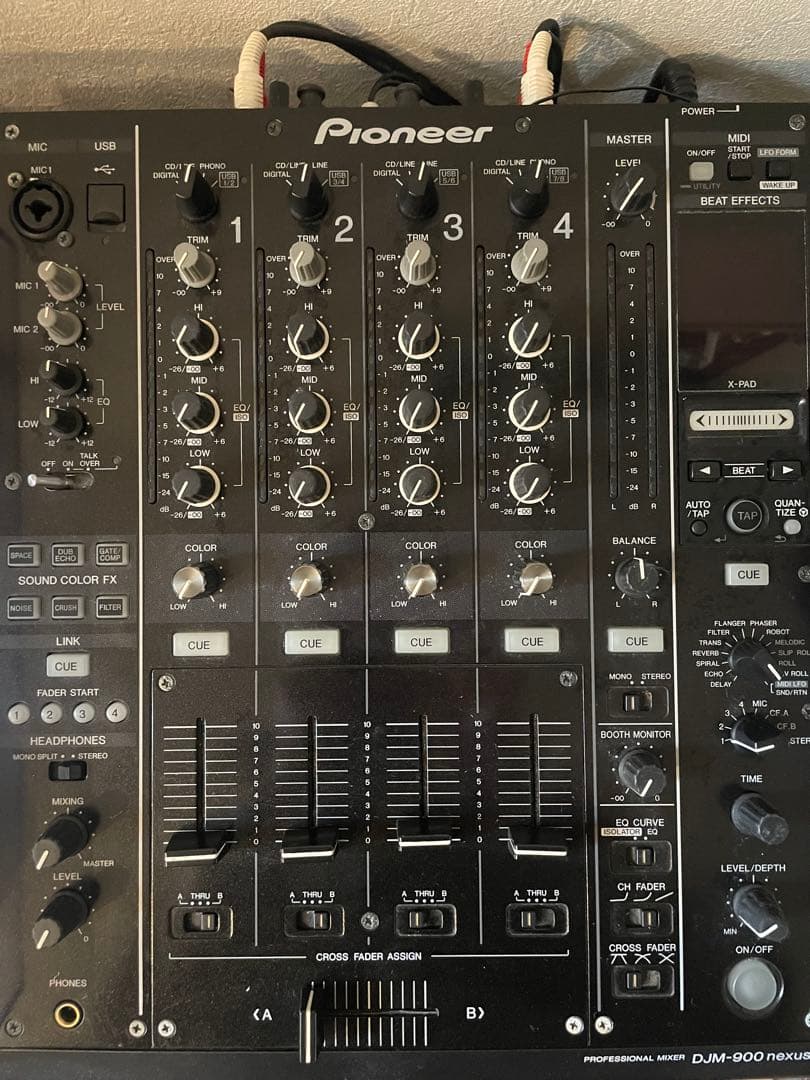 Pioneer CDJ900 nexus 2台とミキサーDJM900 nexus
