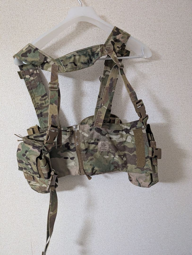 個人装備 Mayflower UW GenV Split Front Chest Rig