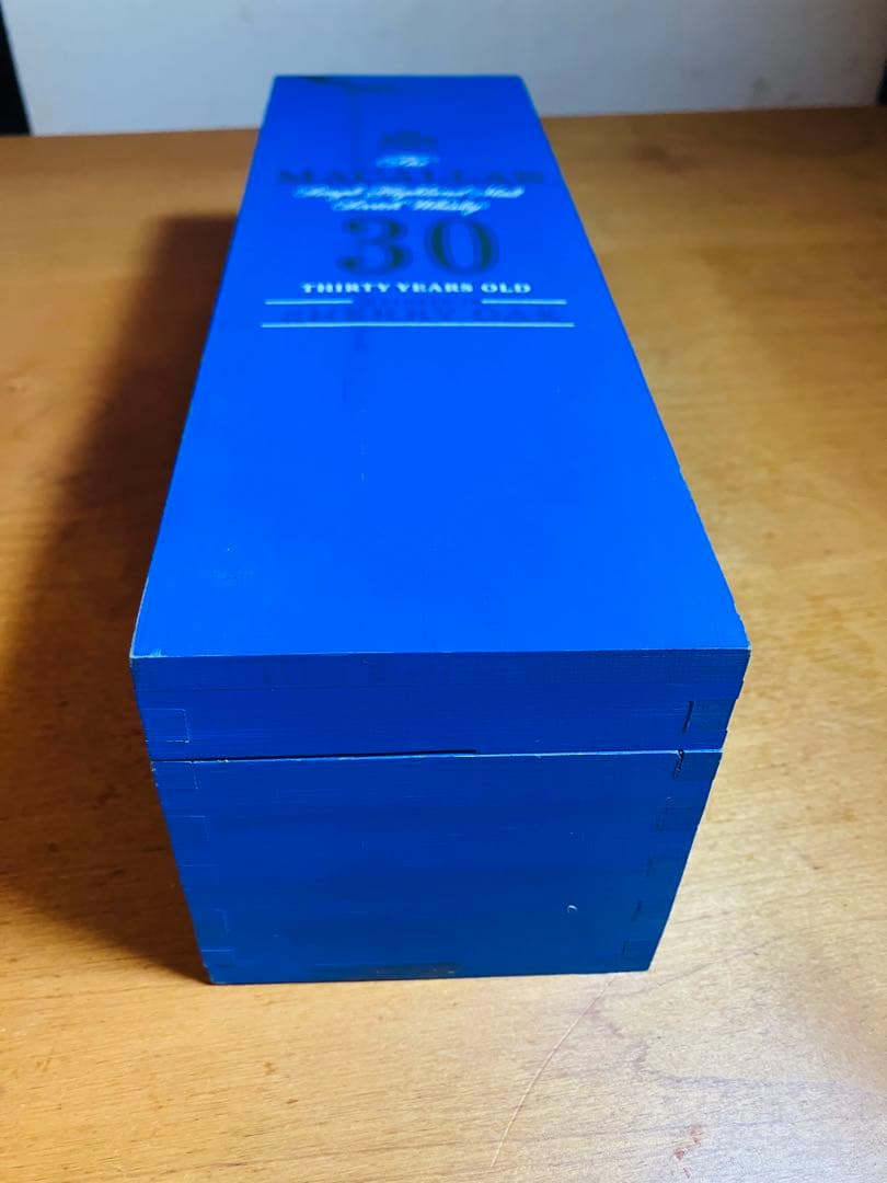 マッカラン30年 ブルーラベル