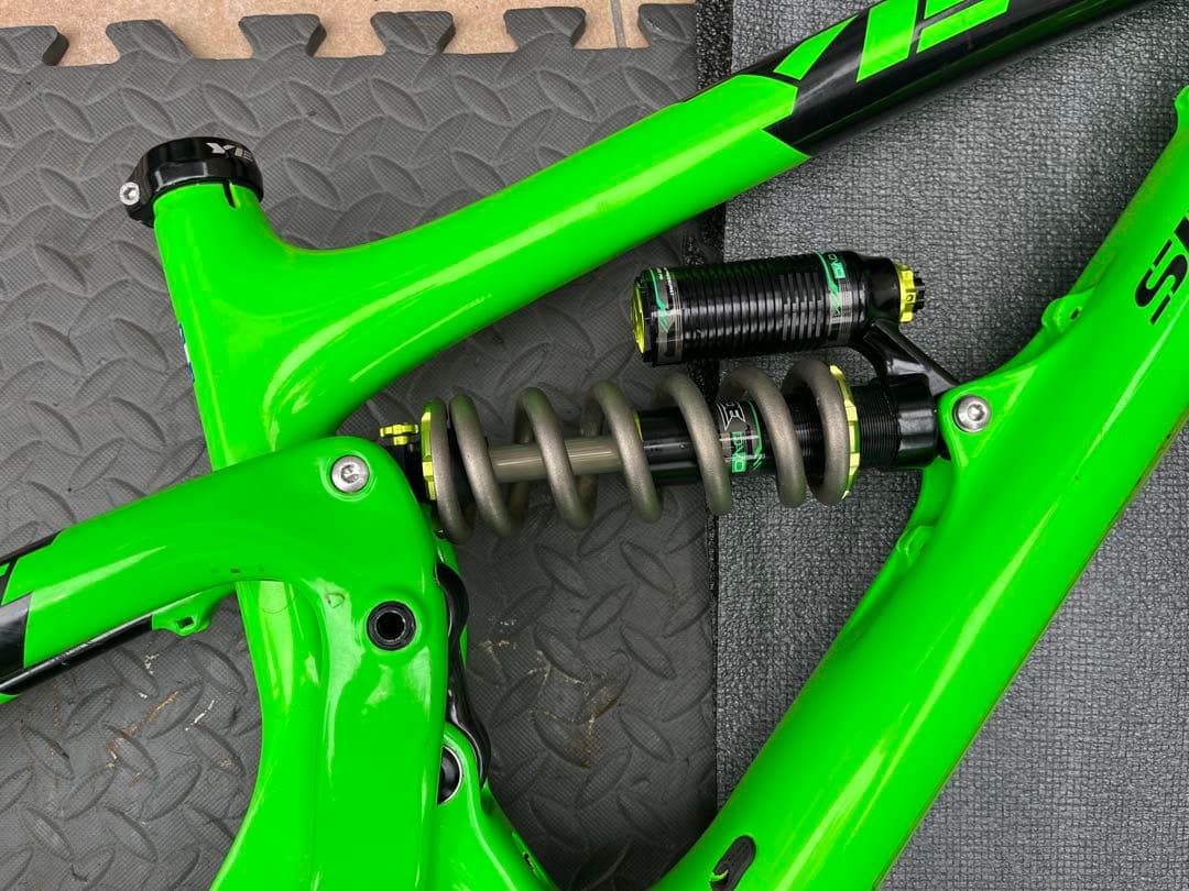 YETI SB6C XS size + DVO フォーク