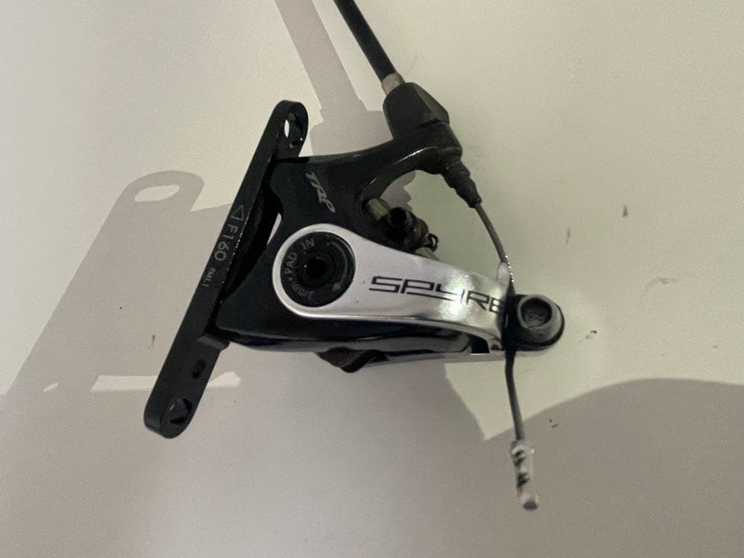 SRAM RIVAL 11s TRP SPYRE ブレーキセット