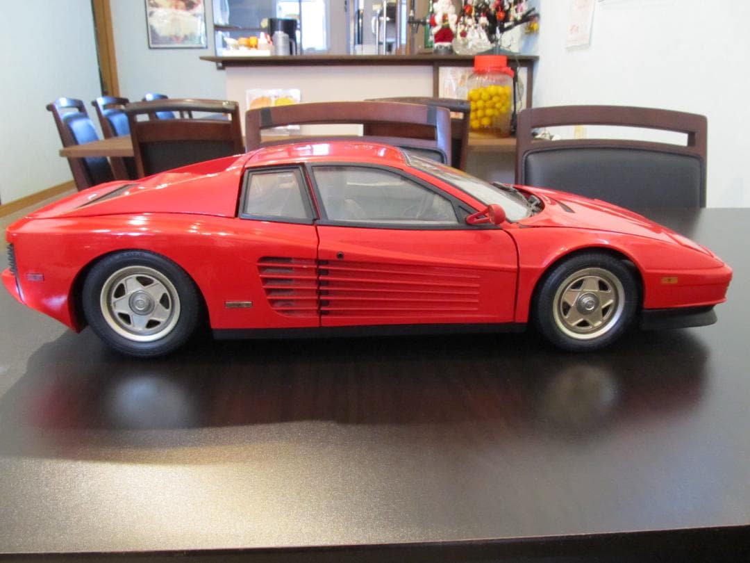 現状品★廃盤★イタリア【ポケール社】1/8フェラーリ　テスタロッサ完成品
