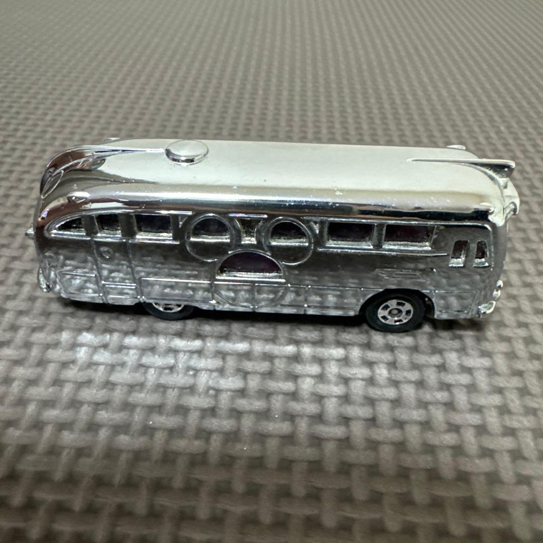 ディズニー　リゾートクルーザー　ゴールド　シルバー　2個セット