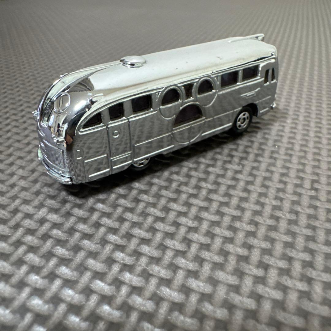 ディズニー　リゾートクルーザー　ゴールド　シルバー　2個セット