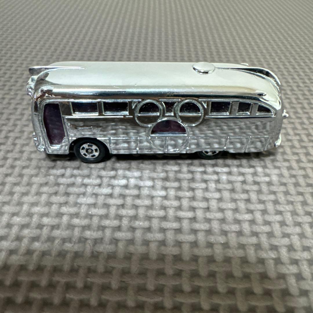 ディズニー　リゾートクルーザー　ゴールド　シルバー　2個セット