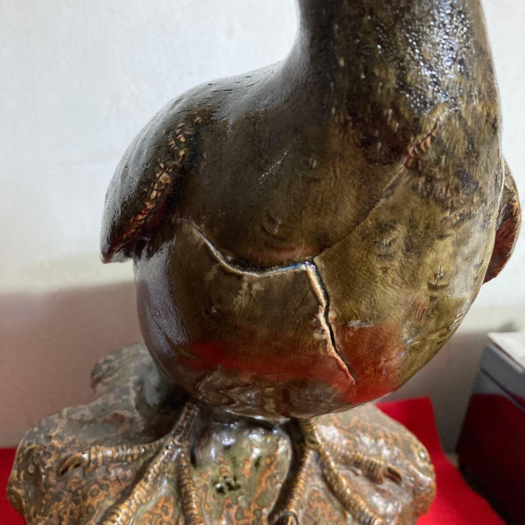 遠州七窯　福岡筑前高取焼　鷹置物　　　　　元祖高取焼　七十卯翁　◯高英一刻印あり