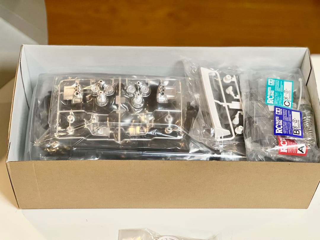 タミヤ　1/10 アウディ　 クワトロ ラリー A2 (TT-02シャーシ)