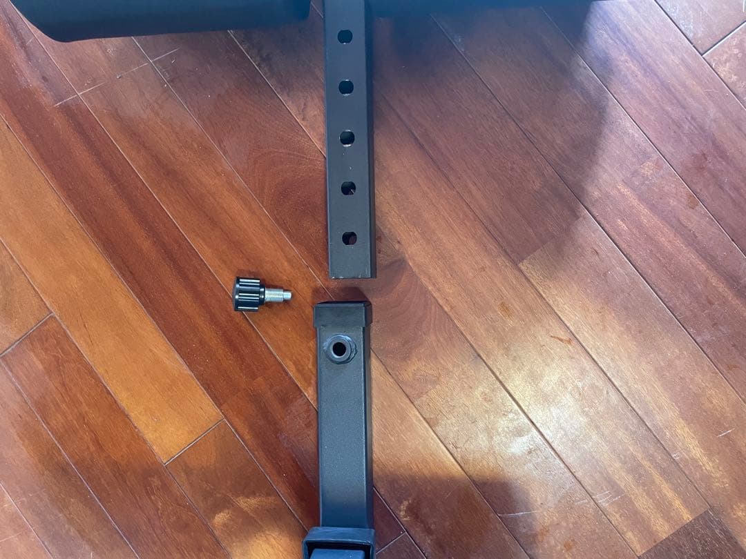 トレーニング機器　グルートハムディベロッパー　ユーズド　後ろ半分