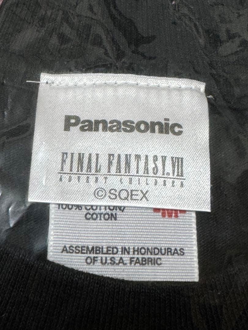 P900iV ファイナルファンタジー アドベントチルドレン Tシャツ クラウド