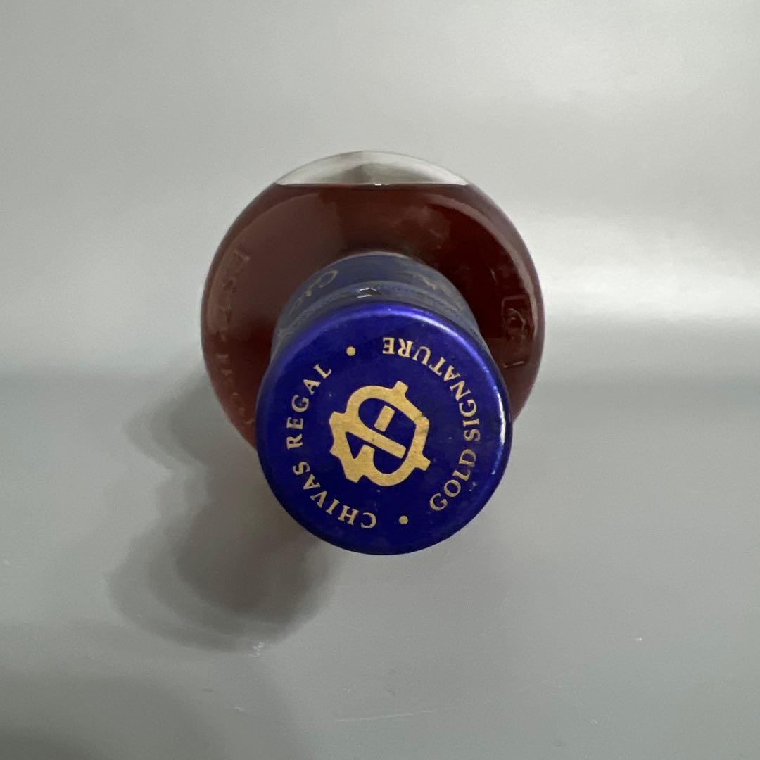 未開栓　CHIVAS REGAL　18年　ウイスキー　700ml　40%　箱付き