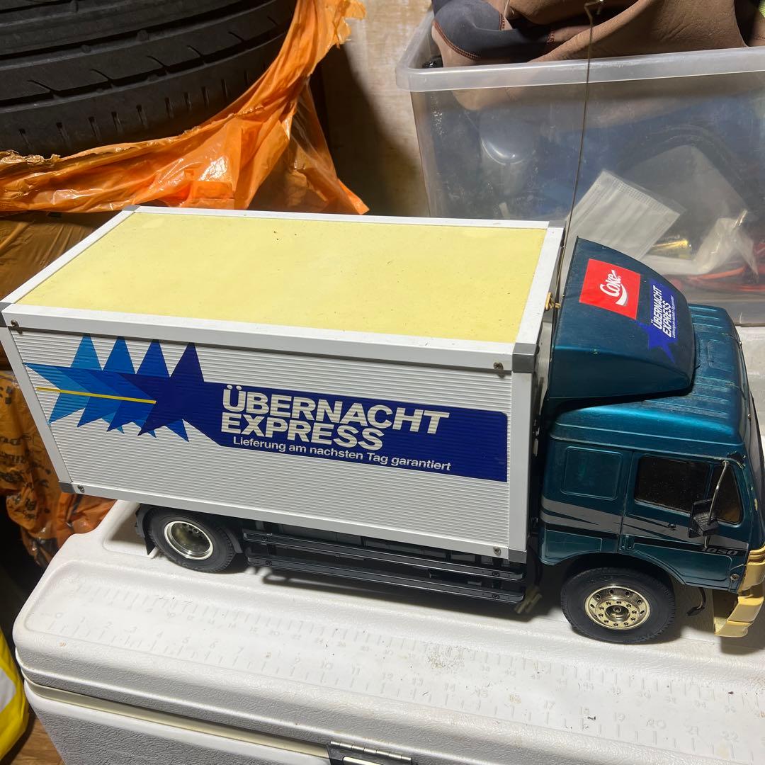 ⭐︎ベンツトラック⭐︎ラジコン⭐︎