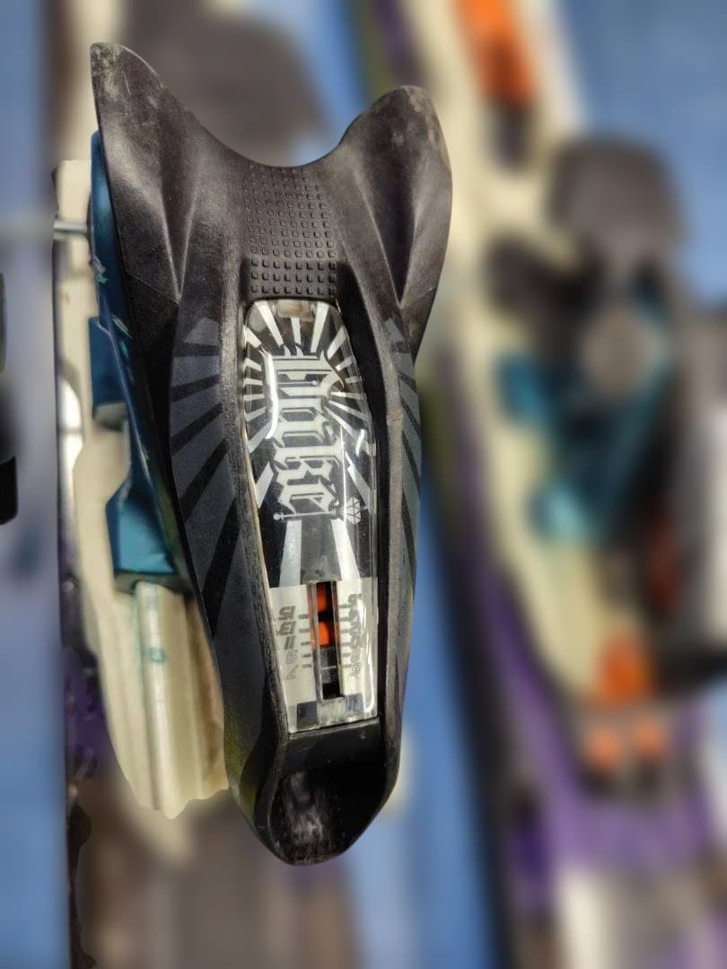 dynafitBCスキー板　バックカントリー　山スキー　シール付き