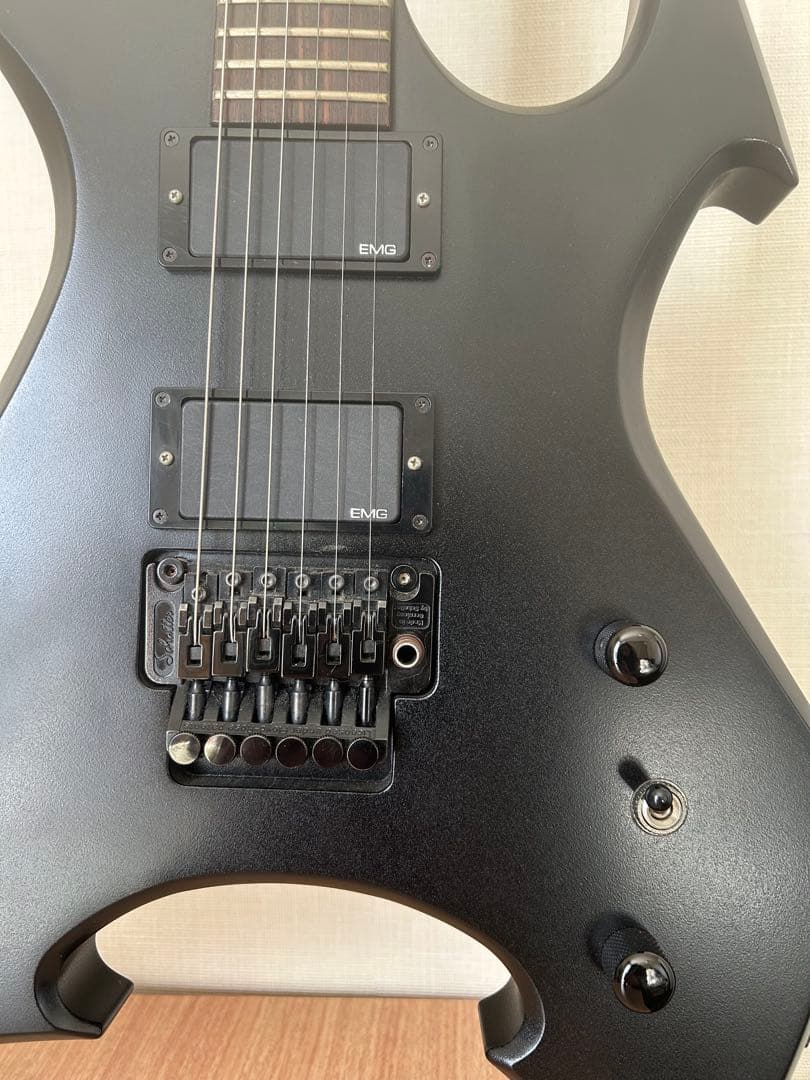 【美品_レア！】B.C.Rich BEAST スルーネック