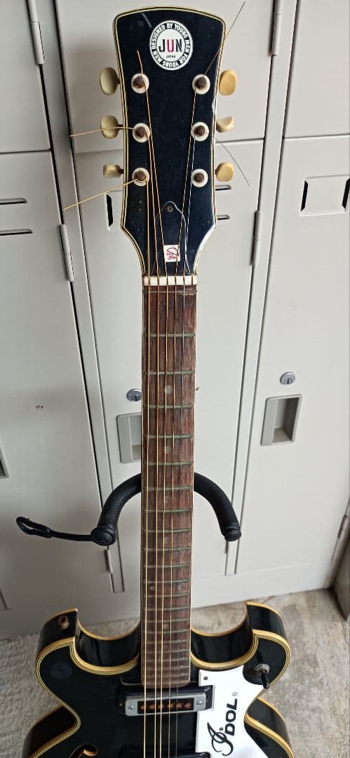 IDOL エレキギター ブラック