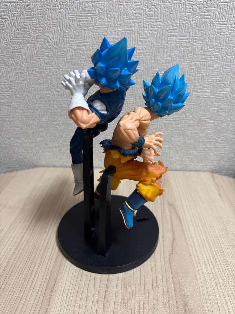 ドラゴンボール ベジータ カカロット フィギュア