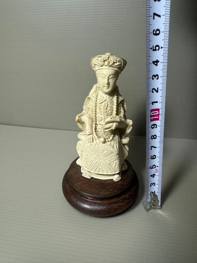 2102  皇帝像　彫刻  古美術品　 置物　細密細工　骨董