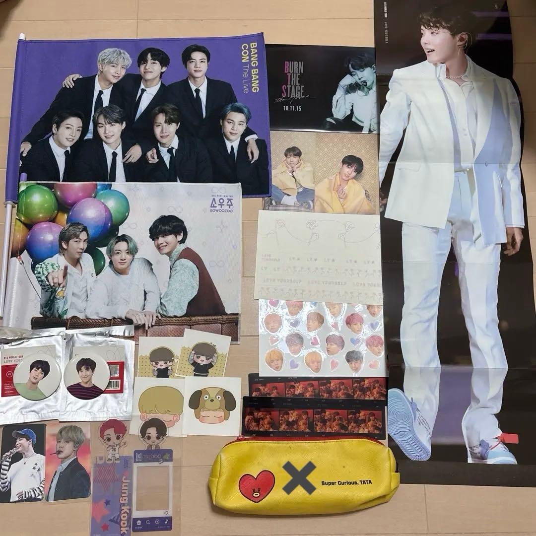 BTS グッズ まとめ アルバム うちわ アミボム トレカ DVD LYS 防弾