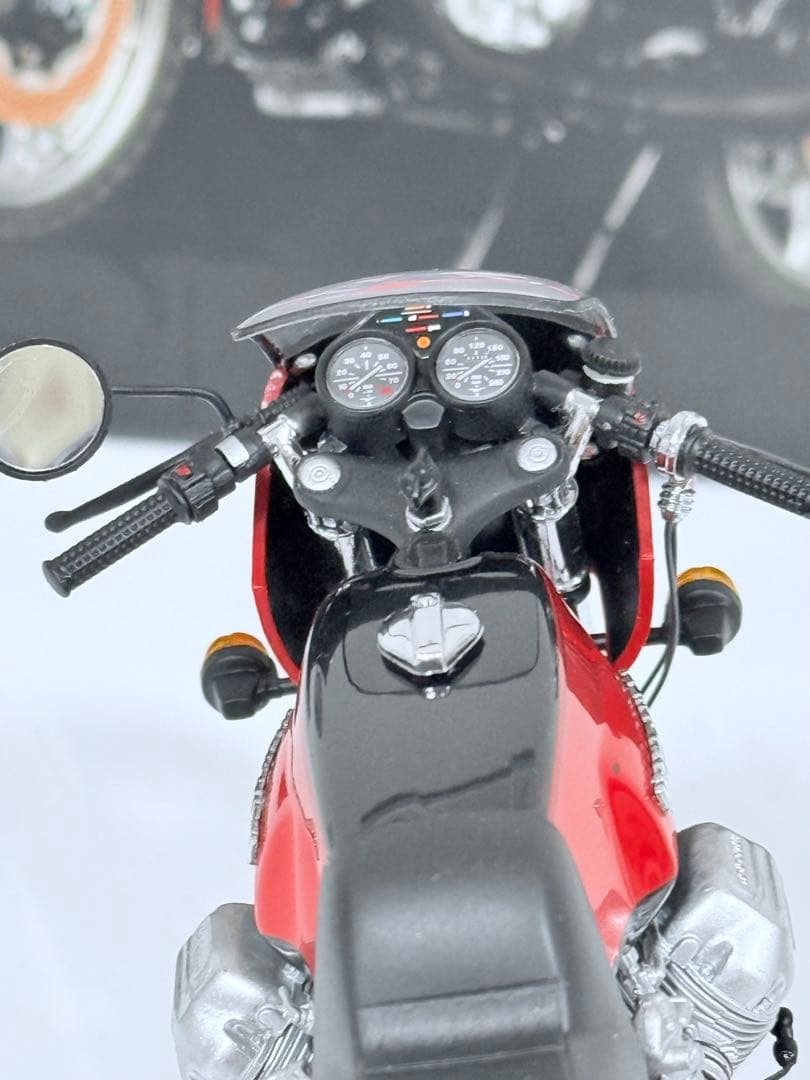 1/12 モトグッチ850MK1 ルマン　ミニチャンプス