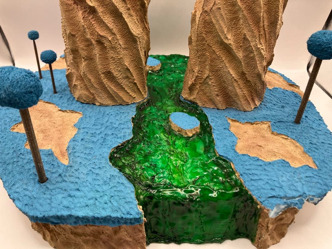 【リペイント】　ドラゴンボール　悟空　フリーザ　ジオラマ　フィギュア